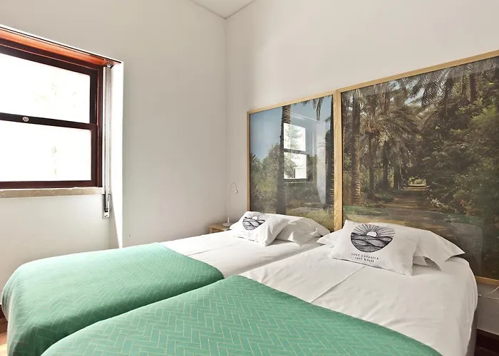 Lost Caparica Surf House Bed & Breakfast Costa de Caparica